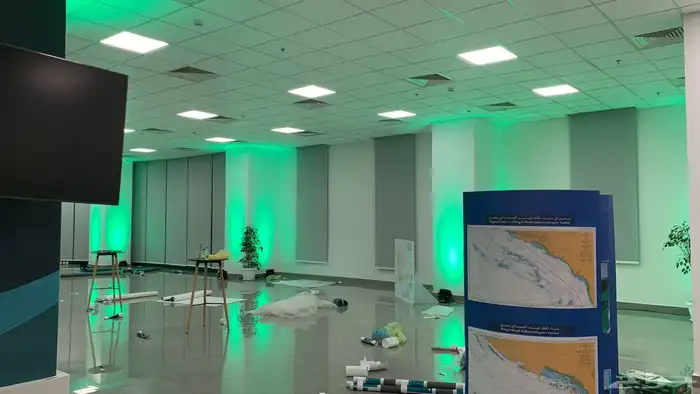 تاجير شاشات واضائات وسستم صوت وخشب 92