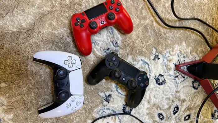 بلايستيشن 5 مع شاشة العاب Acer 27 بوصة بكراتينها نظيفة 6