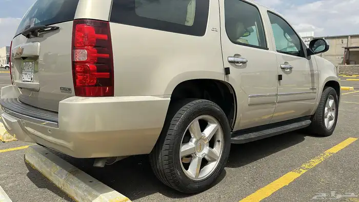 شيفرولية تاهو 2012 LTZ 8