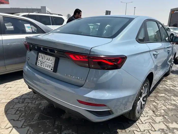 ايجار ينتهي بالتمليك للمقيمين كيا بيجاس مستخدم 8