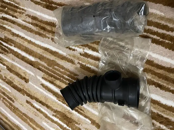 خرطوش قربه هواء هايلكس من 98 الى 2005 4