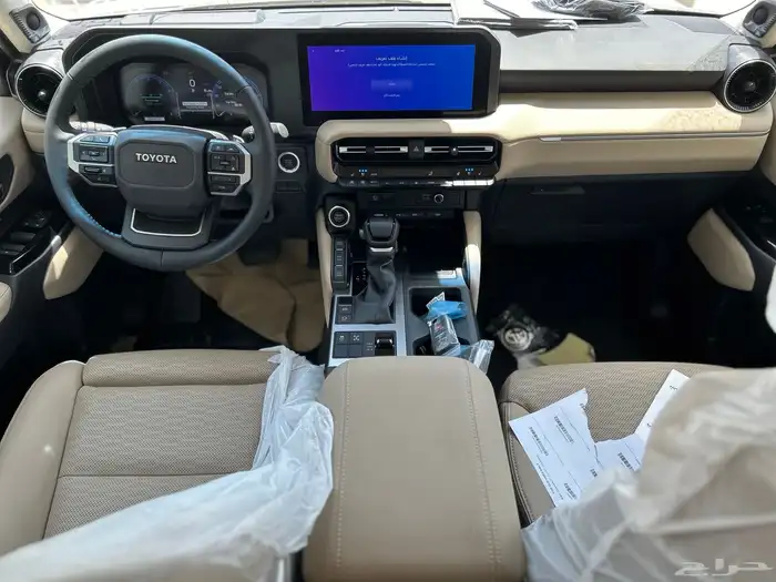 تويوتا  برادو VXL-3 بنزين فل كامل ابيض 286000 شامل الضريبة 11