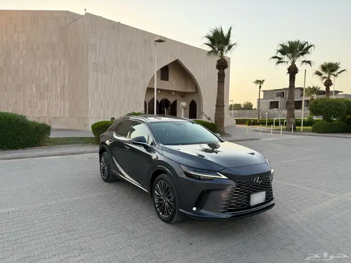 لكزس Rx 2023 350 h سعودي على الضمان 0