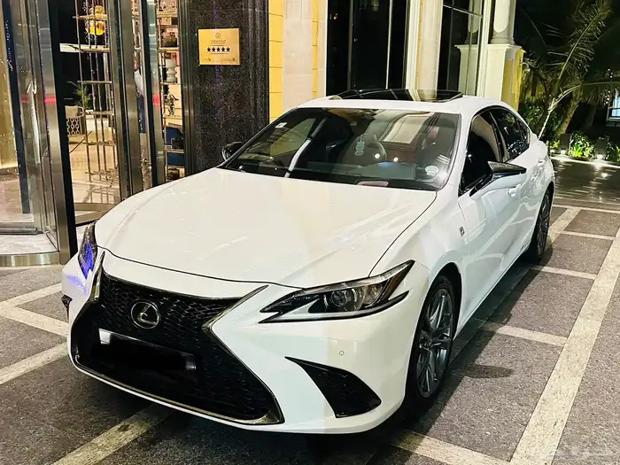 لكزس ES350 2020 F SPORT 1