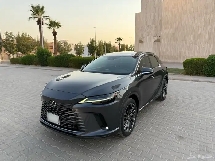 لكزس Rx 2023 350 h سعودي على الضمان 2