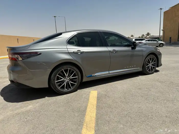 كامري فل كامل GLE هايبرد 2024 3