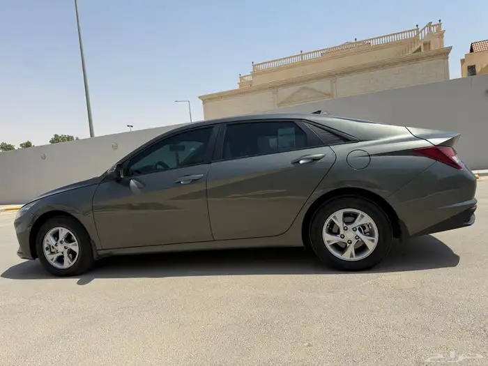 النترا 5