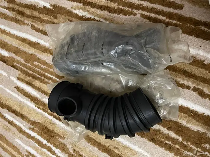 خرطوش قربه هواء هايلكس من 98 الى 2005 15