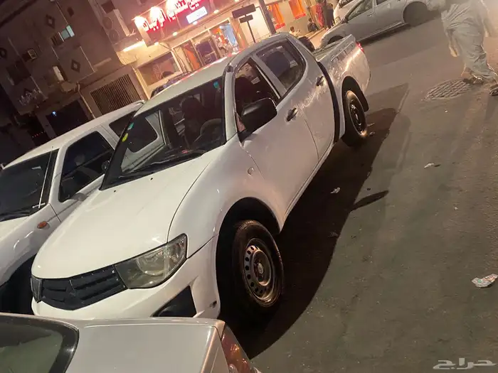 وانيت مستبيشي 1