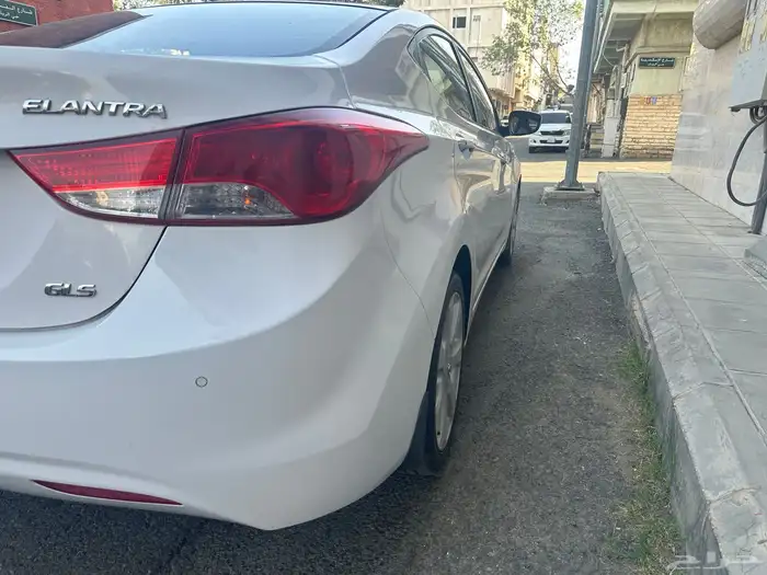 النترا 2014 فل كامل ماشية 12 الاف فقط مخزنة 10