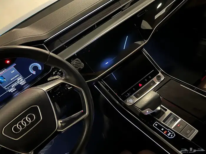 اودي A8 بلو ميامي 2019 7
