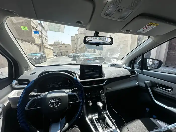 Toyota veloz 2024 19