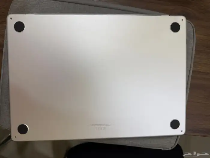 mac book air m3 15inch 8