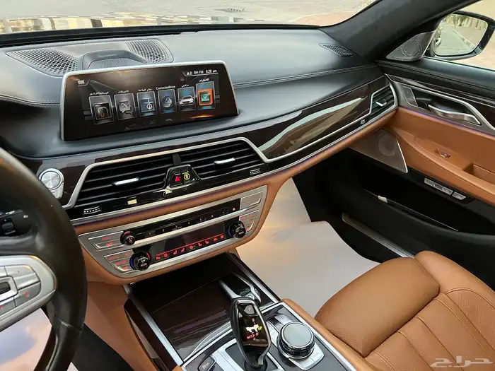 بي ام دبليو ( 750 LI ) الموديل 2016 فل ممشى قليل شبه جديد 34