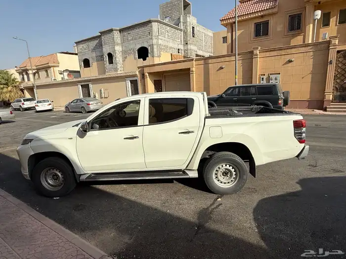 ميتسوبيشي 2020 دبل ديزل فل كامل 5