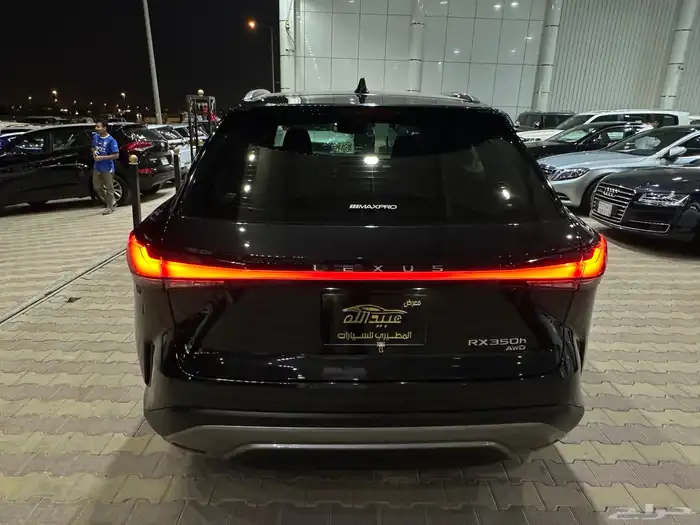 لكزس RX350 h موديل 2023 فل كامل هايبرد 27