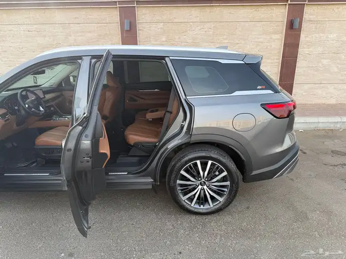 انفنتي_QX60_2023_شبه جديد 81