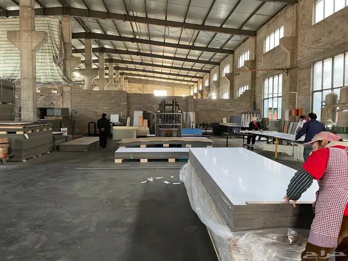 مشروع ترفيهي مربح   تجهيز بولينغ وملاهي وملاعب بادل بجودة عا 46