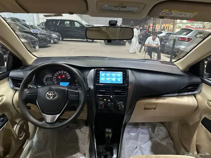 تويوتا يارس موديل 2022 استاندر 13
