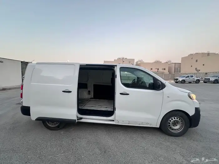 بيجو اكسبيرت بضاعه 2022 ديزل تماتيك نضيف 0