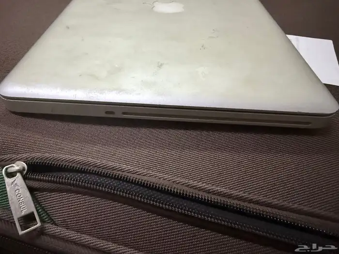 لابتوب ابل قديم 2010 5