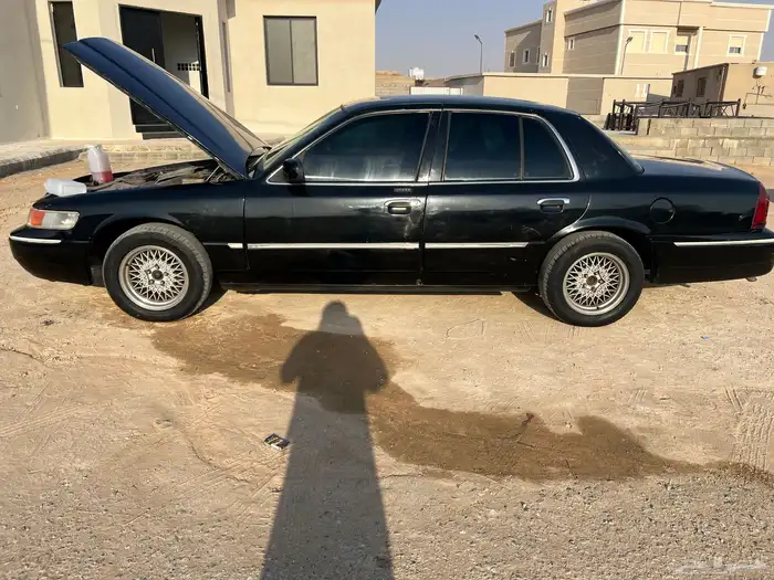 فورد ماركيز 2000 3
