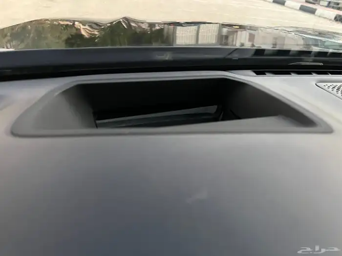 بي ام دبليو ( 750 LI ) الموديل 2016 فل ممشى قليل شبه جديد 51