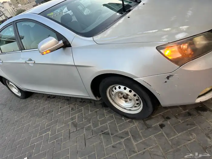 للبيع سياره جيلي 2