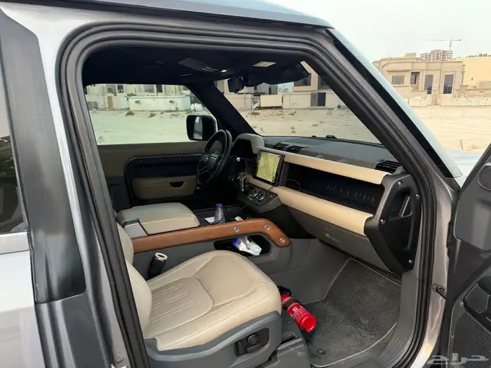 للبيع ديفندر 2022 HSE 90 7