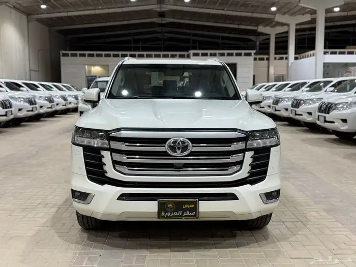 تويوتا جي اكس ار 2023 L4 ( فل كامل ) 0