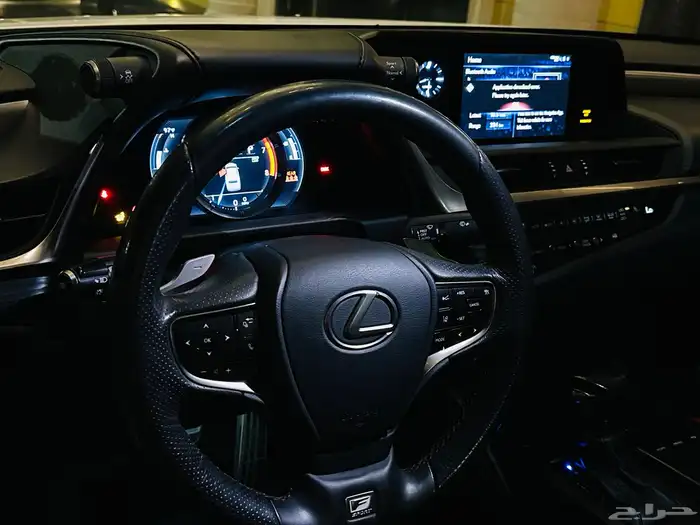 لكزس ES350 2020 F SPORT 32