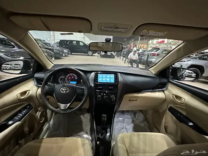 تويوتا يارس موديل 2022 استاندر 16