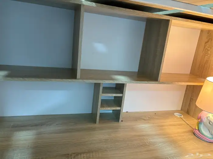 سرير علوي ومكتب 2