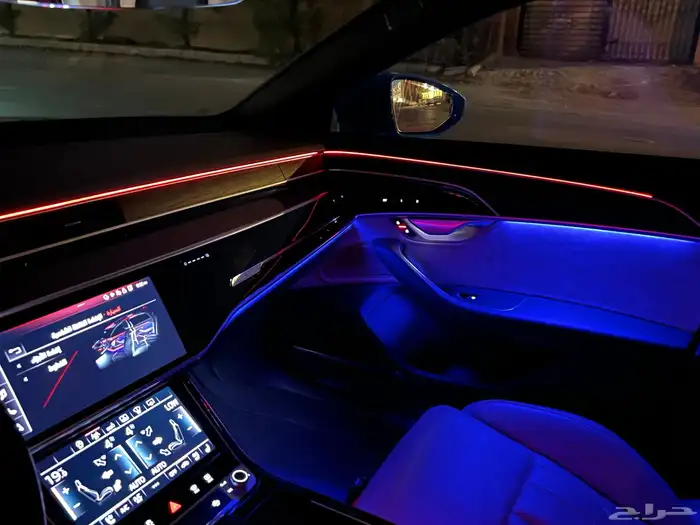 اودي A8 بلو ميامي 2019 10