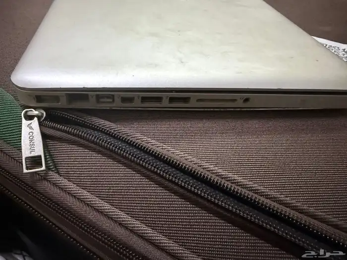 لابتوب ابل قديم 2010 3