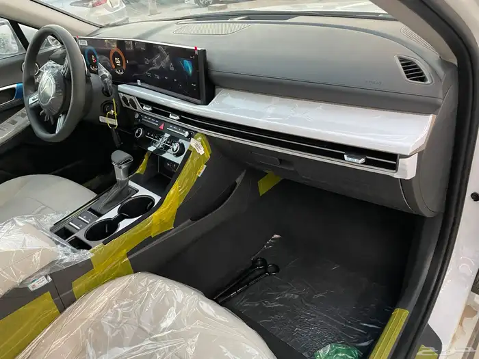 هونداي سوناتا 2025فليت خليجي داخلي اوف ويت(بنزين)2.5L 21