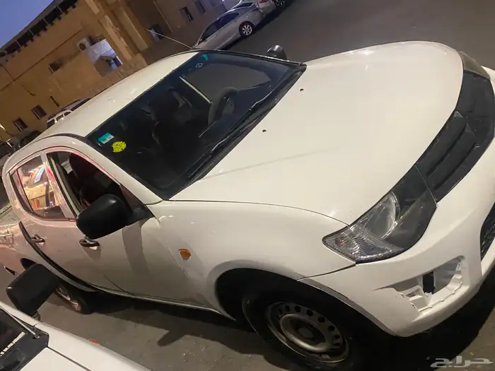 وانيت مستبيشي 2