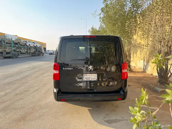 بيجو اكسبيرت ركاب 2021 4