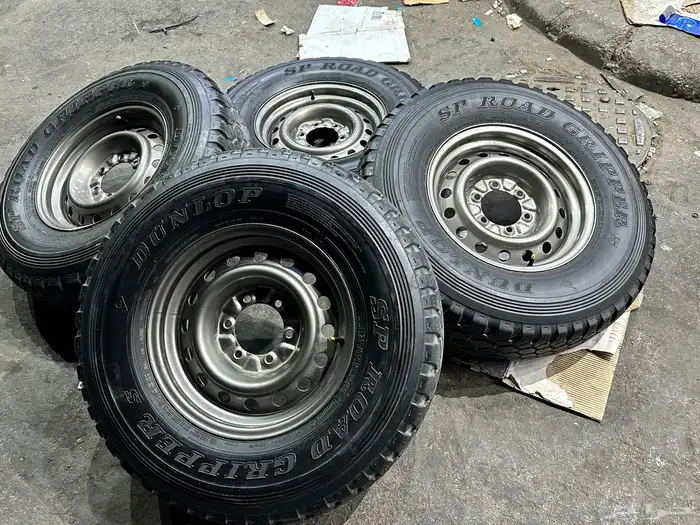 جنوط هلل صيني مع كفرات دنلوب ابو لبنه235.85.16 0