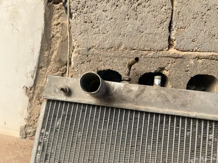 للبيع اديتر المنيو حق لكزاس 400 7