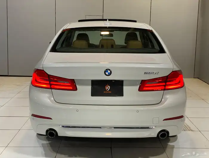 بي ام دبليو 520i 2020 بحالة نظيفة جدا 4