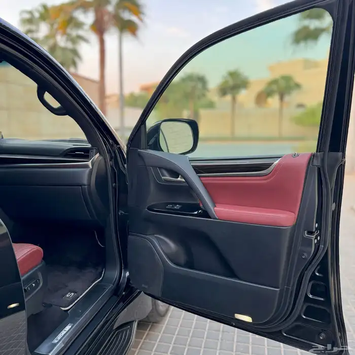 جيب لكزس LX570 - 2019 19