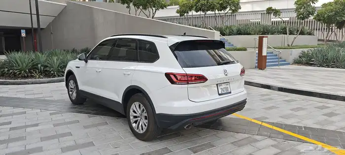 فوكس فاجن طوارق خليجي موديل 2020 موجودة بدبي 12