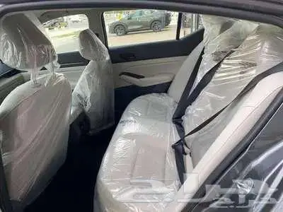 نيسان التيما استاندر موديل 2025 10