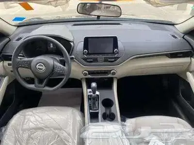 نيسان التيما استاندر موديل 2025 13