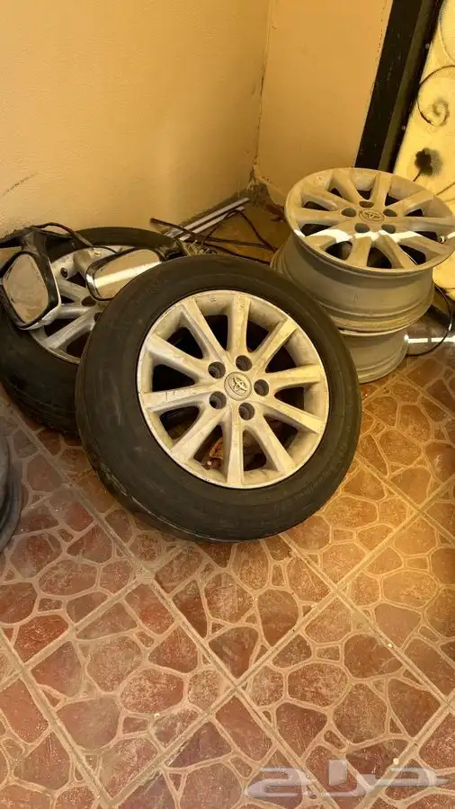 جنوط كامري نص فل مع مرايات مسجل 0