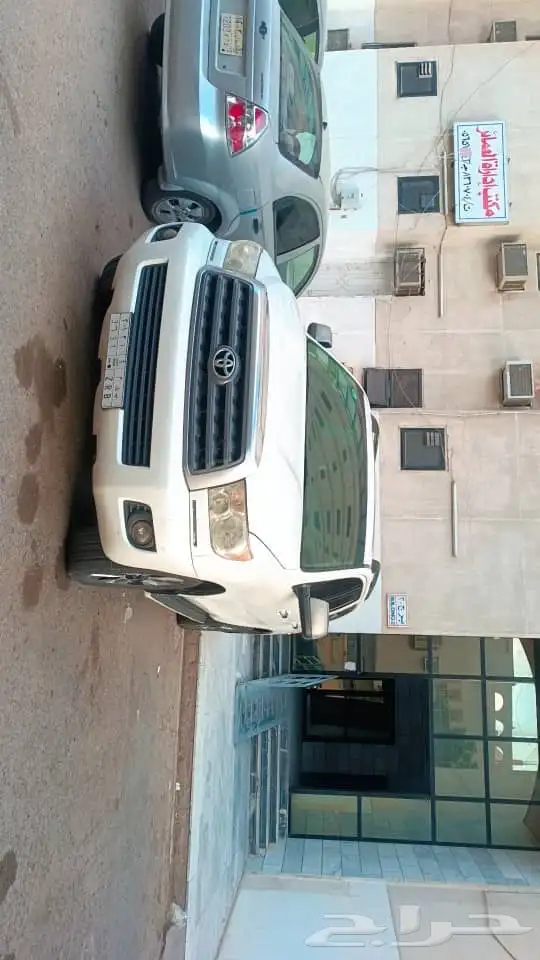 سكويا 2010 لمتد ممشى 489 الف سيارة نظيفة على السوم 0