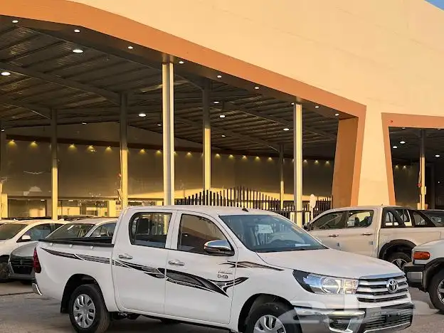 تويوتا هايلوكس غمارتين GL2025 شركة العوده 0