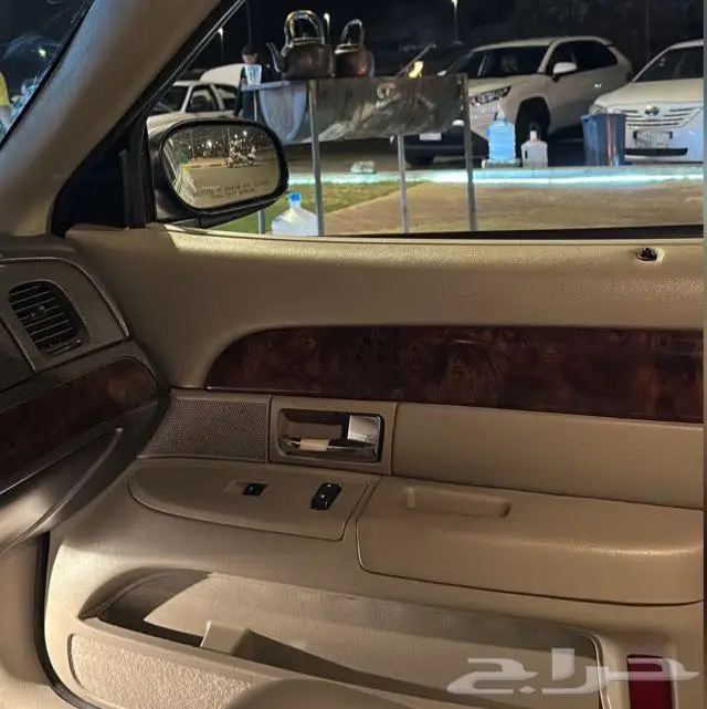 فورد قراند ماركيز 2009 LS امريكي 3