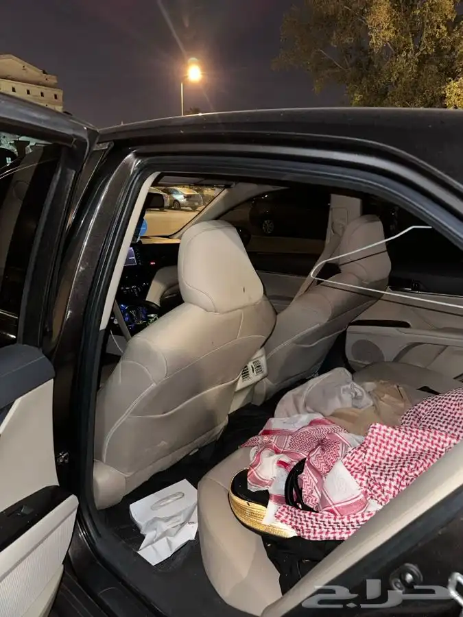 كامري 2022 للبيع GLE عودي حد بيعه 55 الف 6